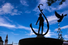 München Valentinbrunnen mit fliegender Taube - Andy Ilmberger