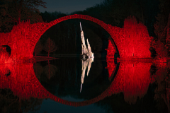 Rakotzbrücke mit Lightpainting rot und weiss - Andy Ilmberger