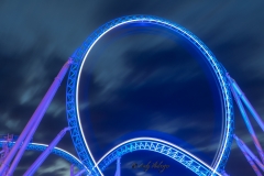 Achterbahn Looping bei Nacht - Andy Ilmberger